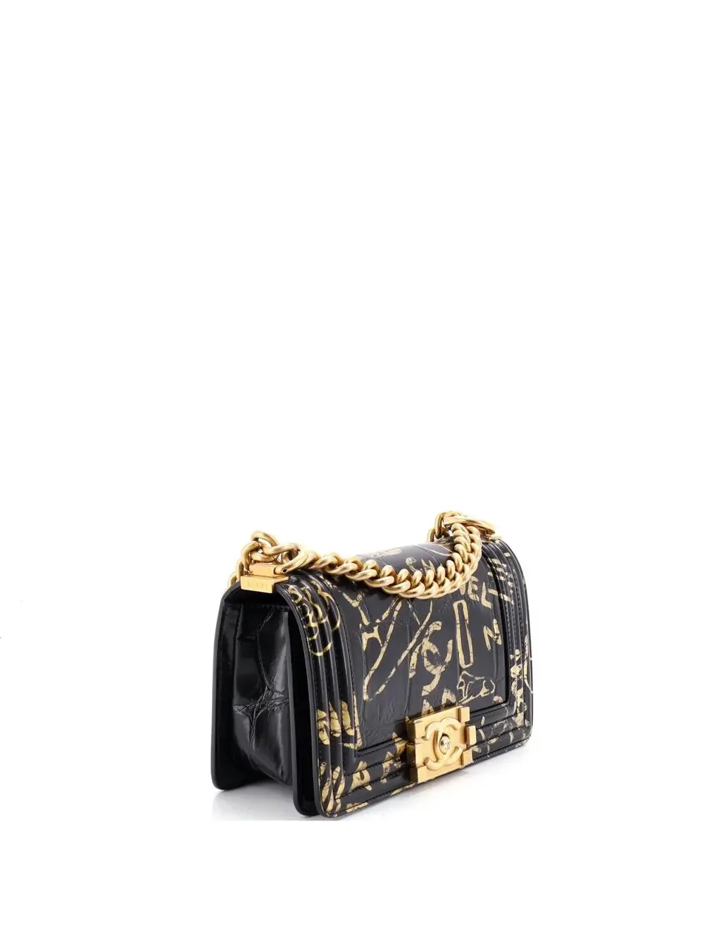 CHANEL elevate your